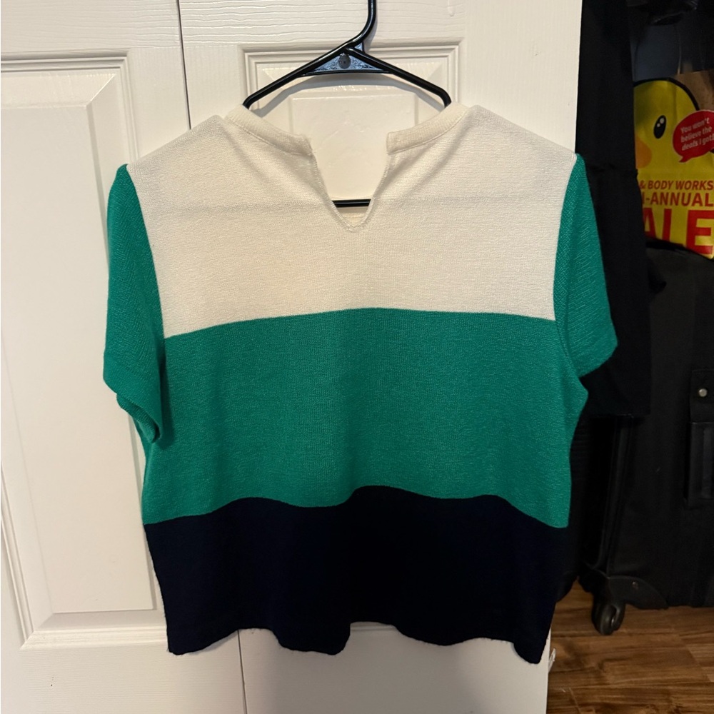 Color Block Short Sleeve Top